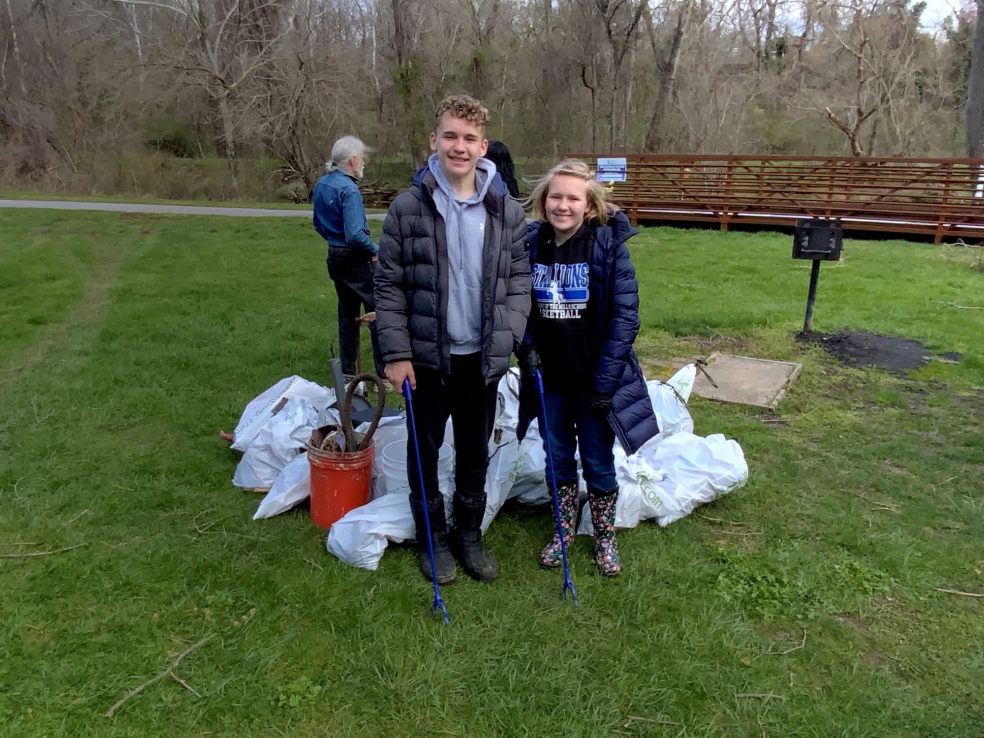 EAC River Clean Up 5
